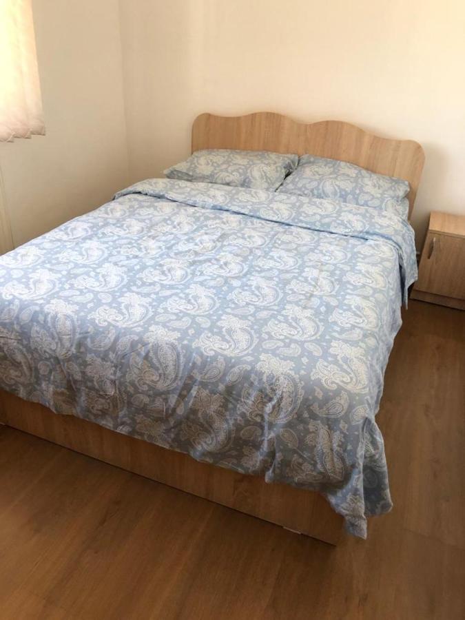 Apartament Targoviste In Regim Hotelier Cu 2 Camere Zewnętrze zdjęcie